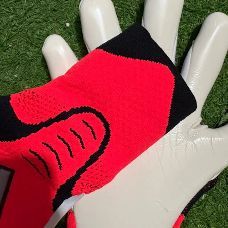 Adidas predator pro goalkeeper gloves view 4