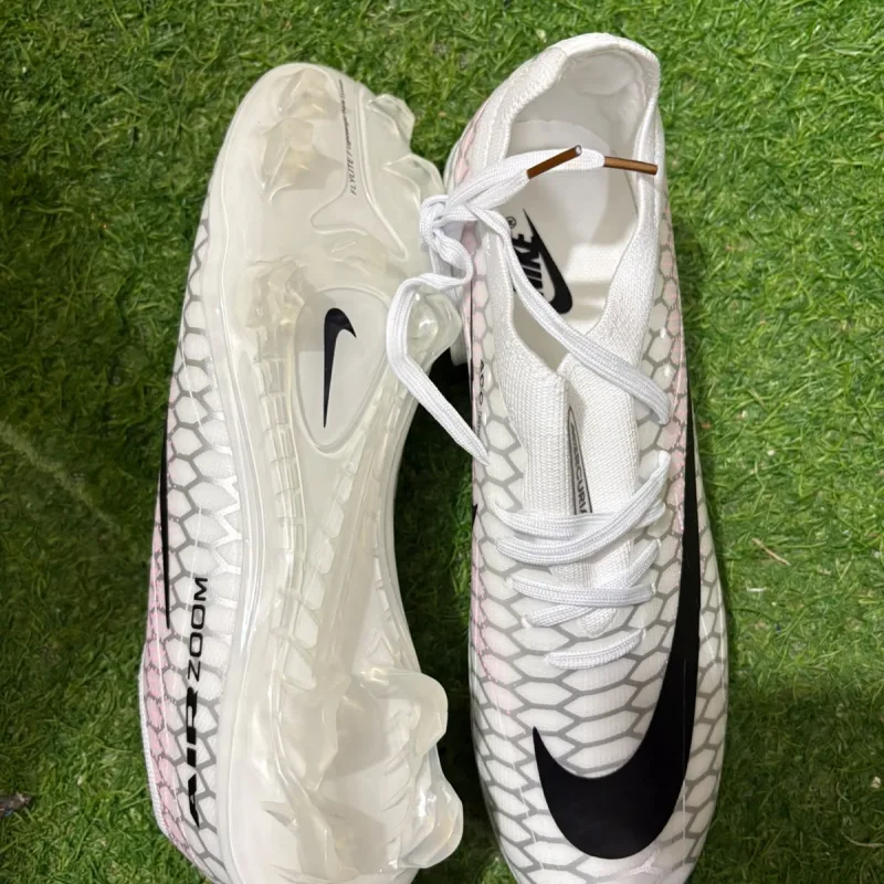 Nike vapor 17