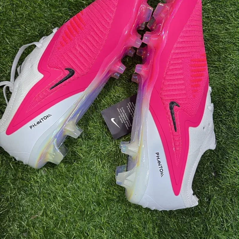 Nike Phantom 6 Low Pro view 3