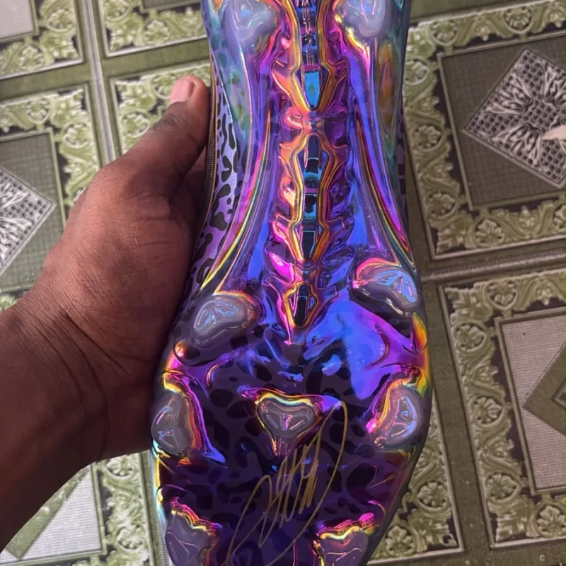 Adidas predator laceless view 6