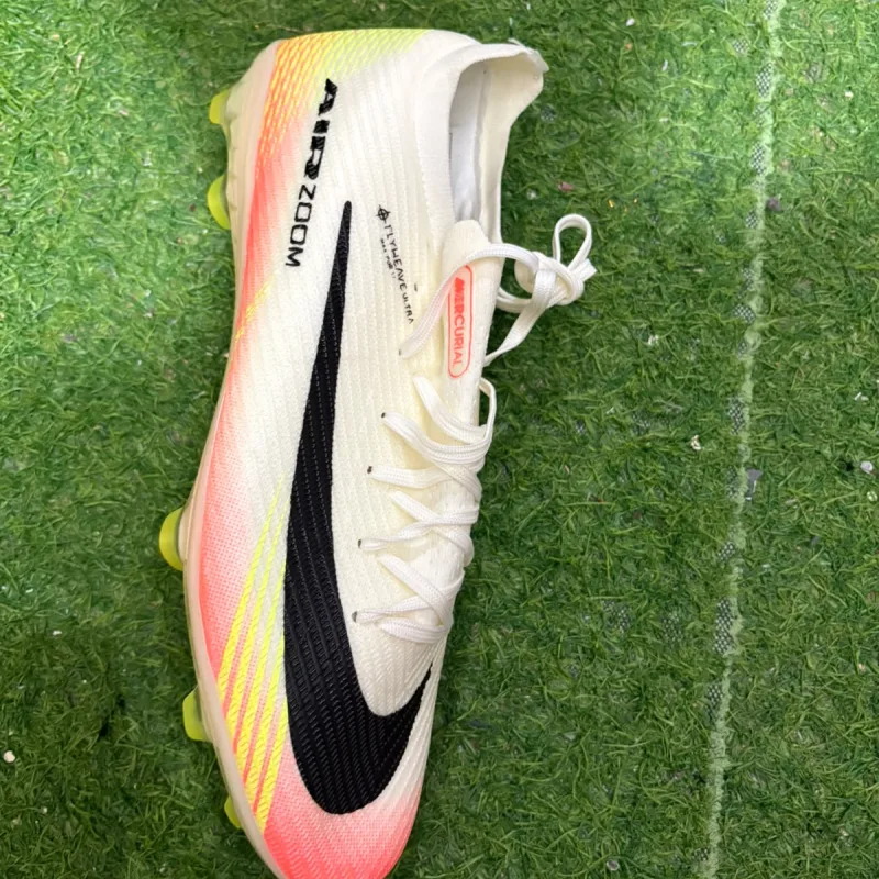 Nike vapor17 view 5