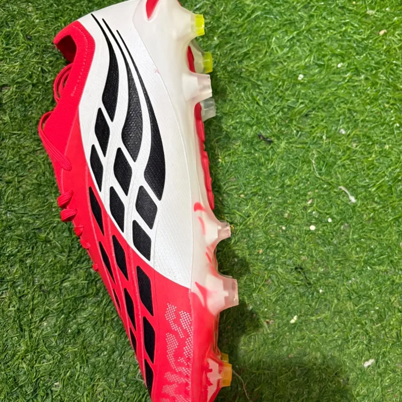 Adidas predator view 4