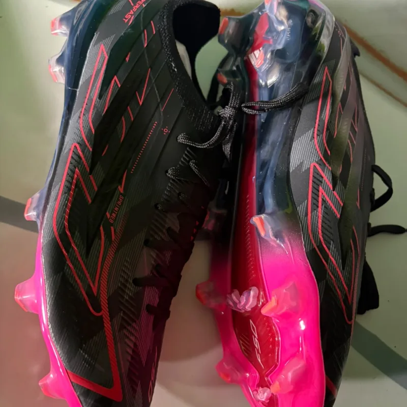 Adidas f50 black view 3